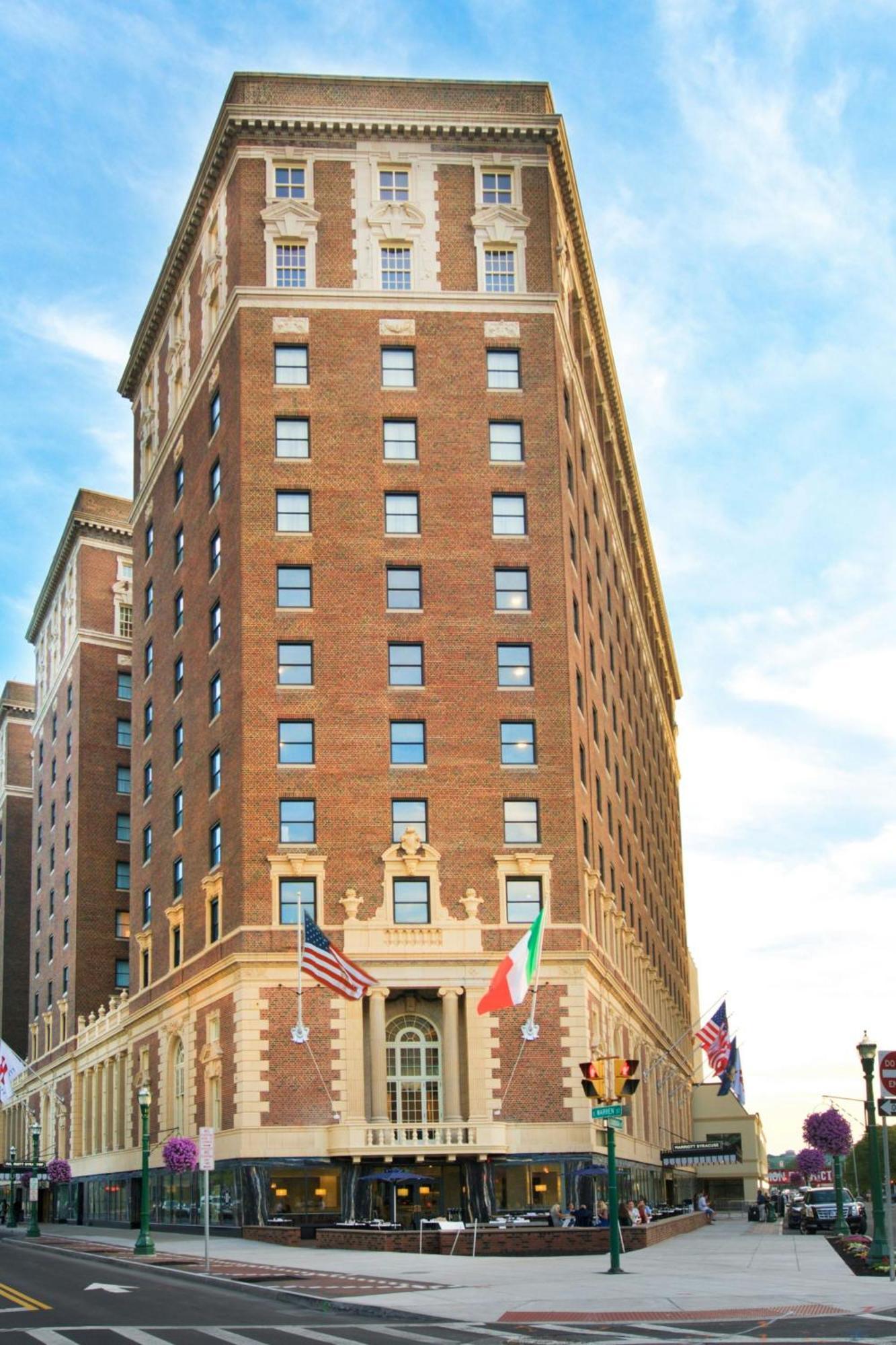 Marriott Syracuse Downtown Hotel Exterior foto