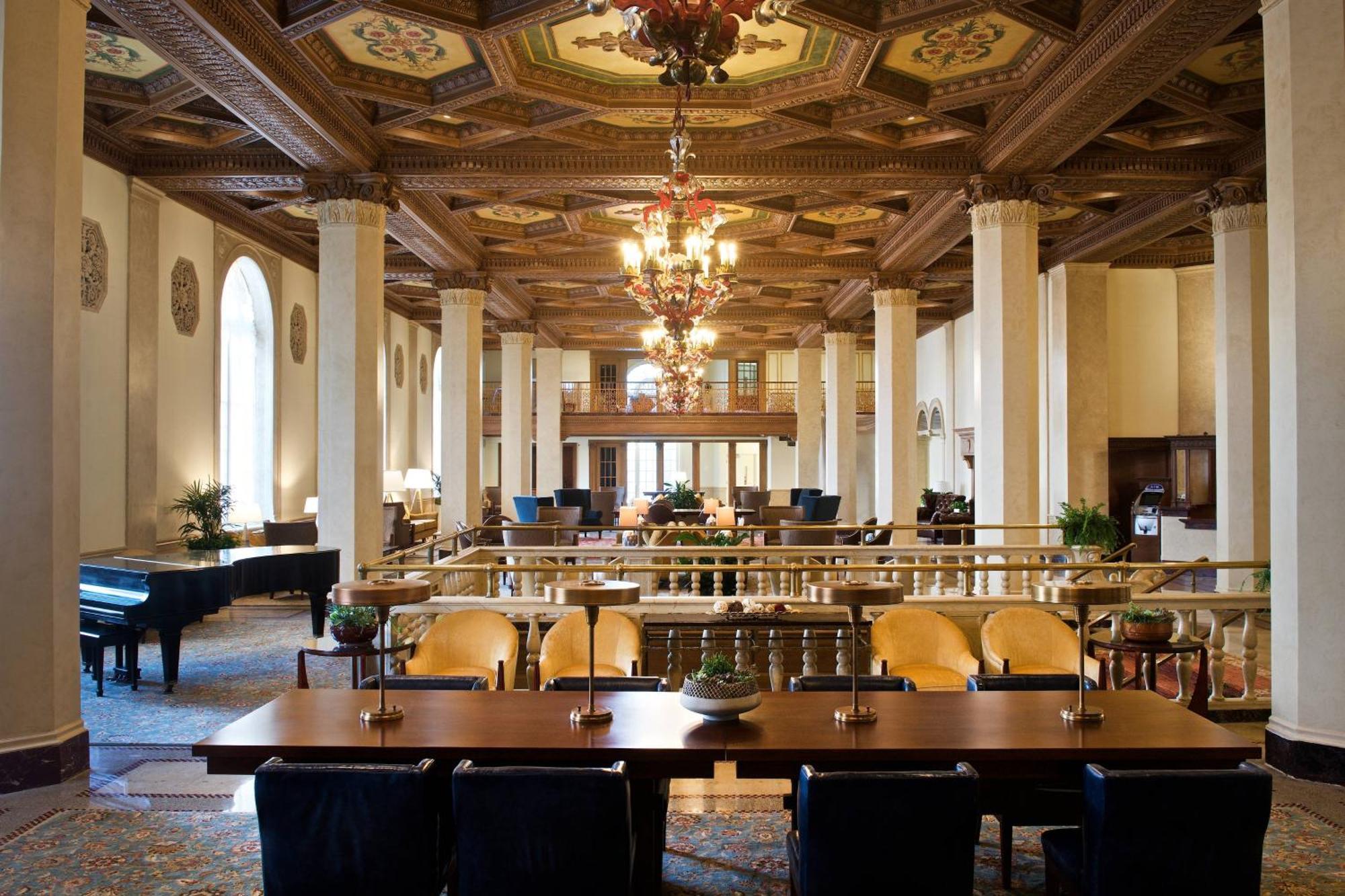 Marriott Syracuse Downtown Hotel Exterior foto